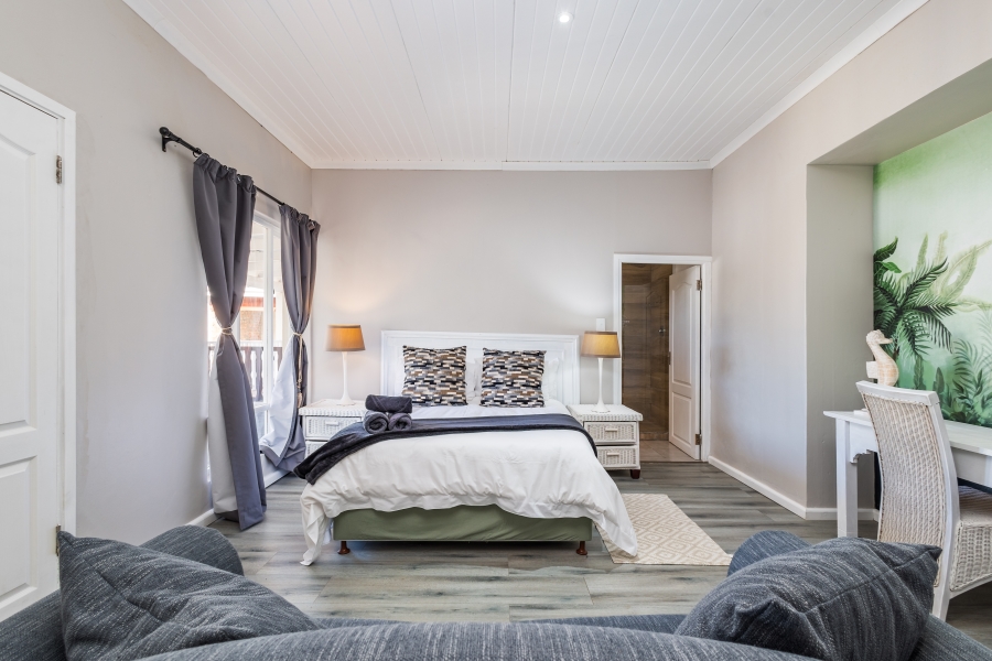 3 Bedroom Property for Sale in Keurboomstrand Western Cape